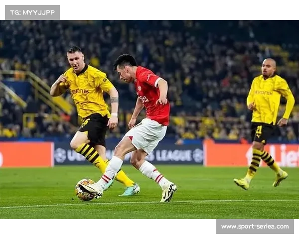 埃因霍温逆袭多特,客场3-2上演惊天逆转,进攻火力全开