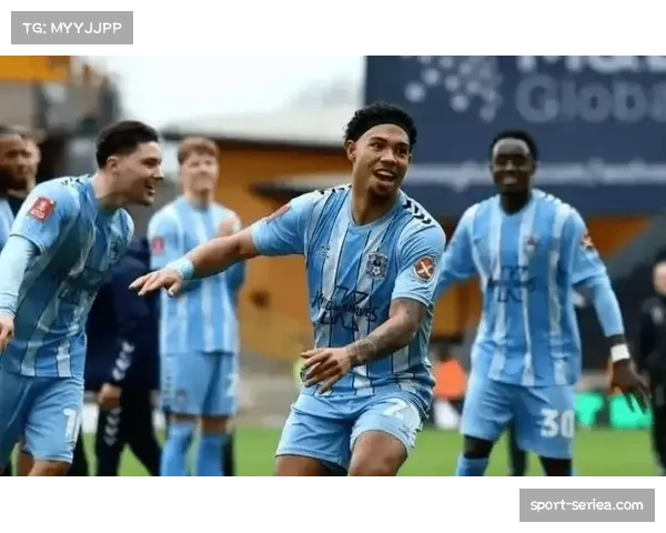 多特蒙德主场2-0击败亚特兰大,意甲球队次回合需全力反扑 多特蒙德主场2-0击败亚特兰大,意甲球队次回合需全力反扑